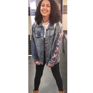 Meet your Posher, Maria